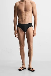 FITTED SWIM BRIEFS