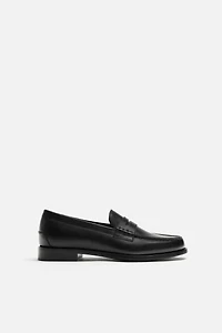 MOCASSINS EN CUIR AVEC MASQUE