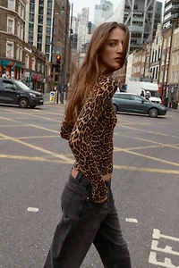 PULL EN MAILLE IMPRIMÉ ANIMAL