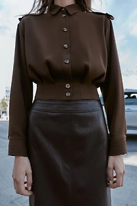 SHORT SHIRT WITH SHOULDER TABS