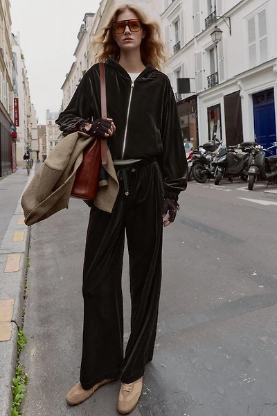 VELVET HOODIE JACKET