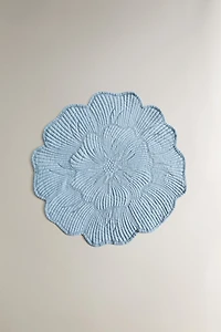 QUILTED FLORAL PLACEMAT