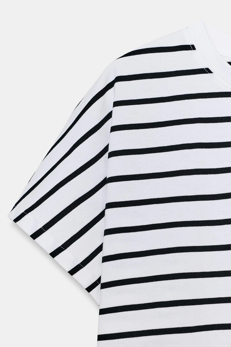 DROP SHOULDER T-SHIRT