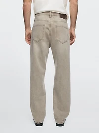 Straight-leg jeans