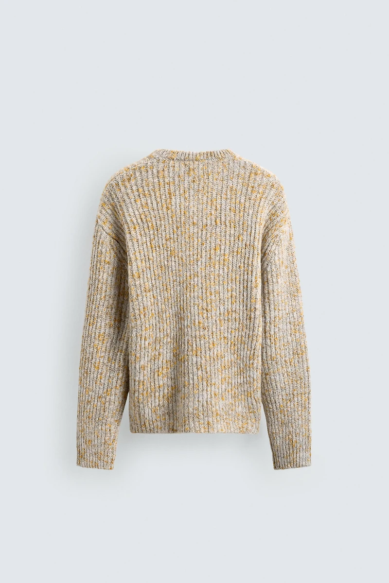 CONTRAST TEXTURED JUMPER