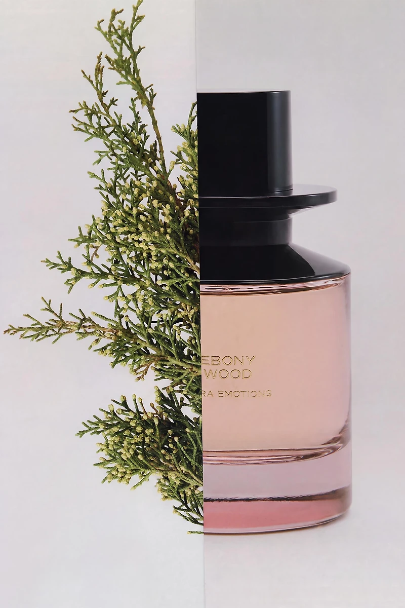 EBONY WOOD LIMITED EDITION EDP 60ML (2.3 FL.OZ).