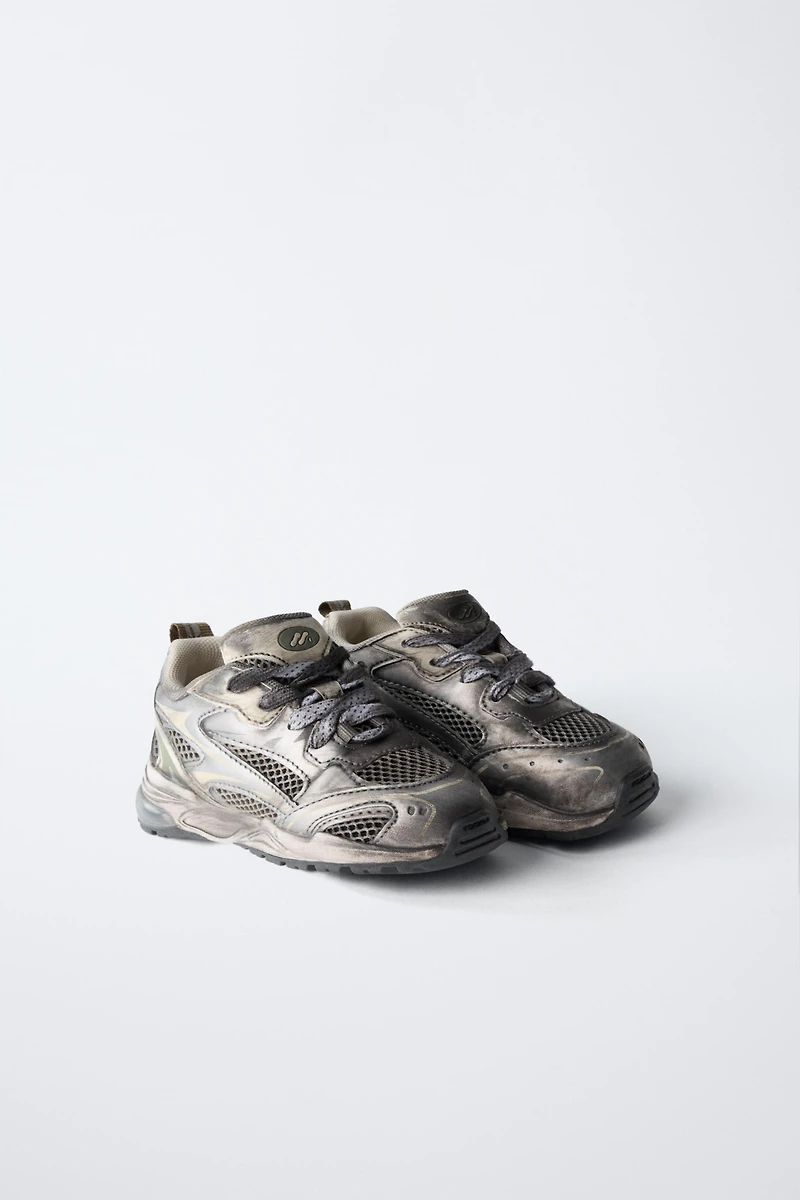 LOGO SNEAKERS