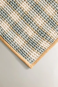 CHECK WAFFLE-KNIT BLANKET