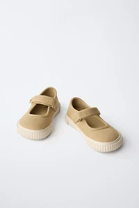 TEXTILE BAREFOOT MARY JANE SNEAKERS