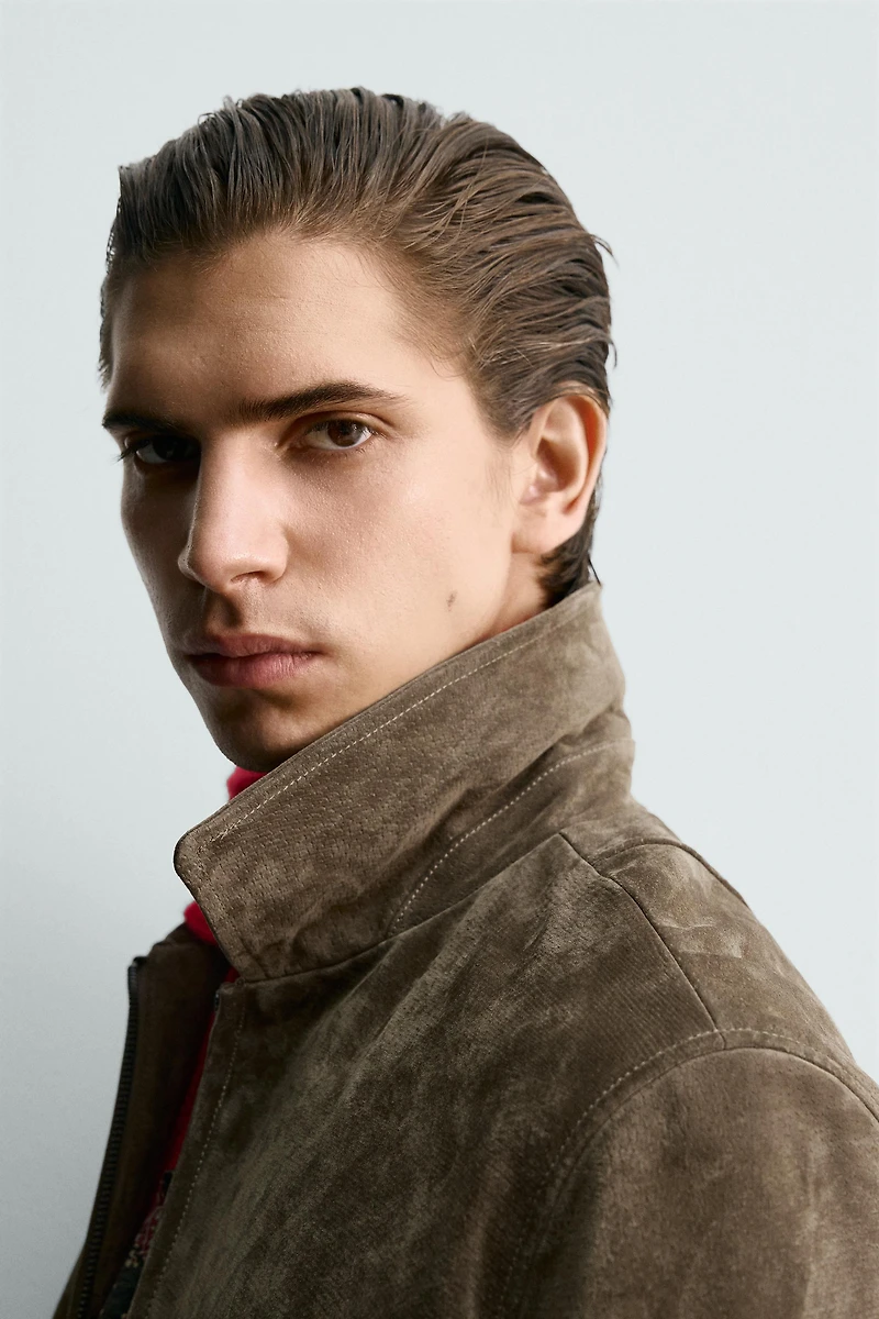 BLOUSON COUPE CARRÉE EN CUIR DE DAIM