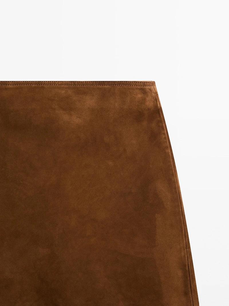 Suede nappa leather mini skirt with topstitching