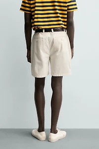 REGULAR FIT PLEATED SHORTS