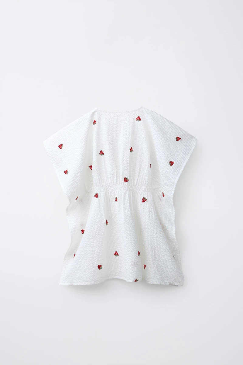 EMBROIDERED STRAWBERRY CAFTAN