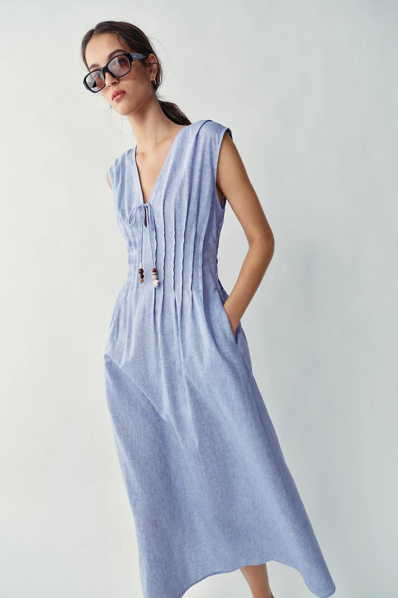 ROBE MI-LONGUE EN LIN À PLIS