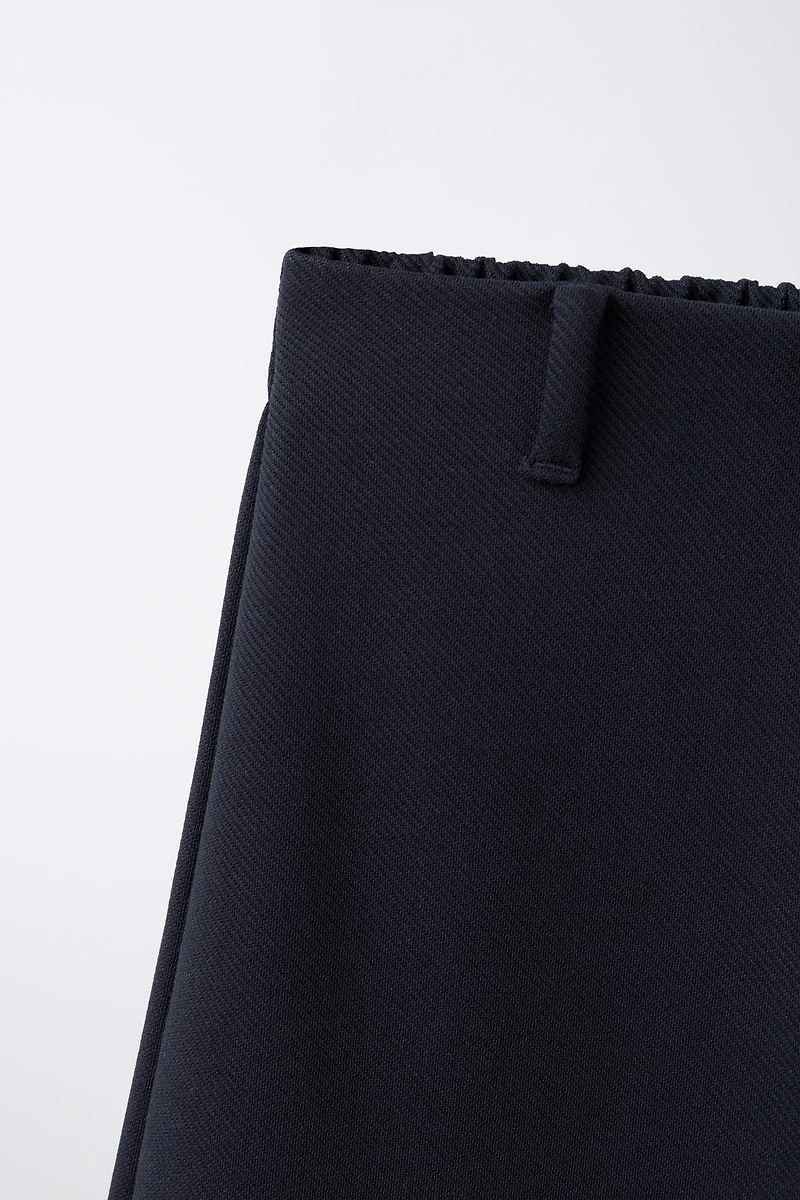 TEXTURED BARREL PANTS