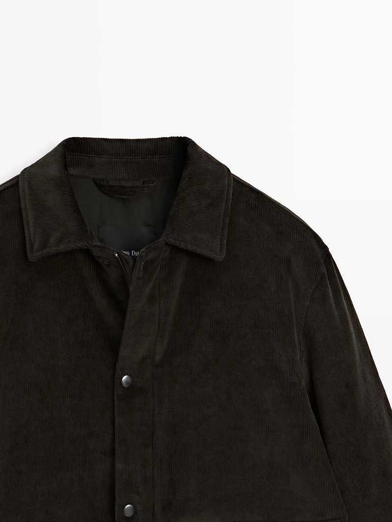 Corduroy jacket with pockets