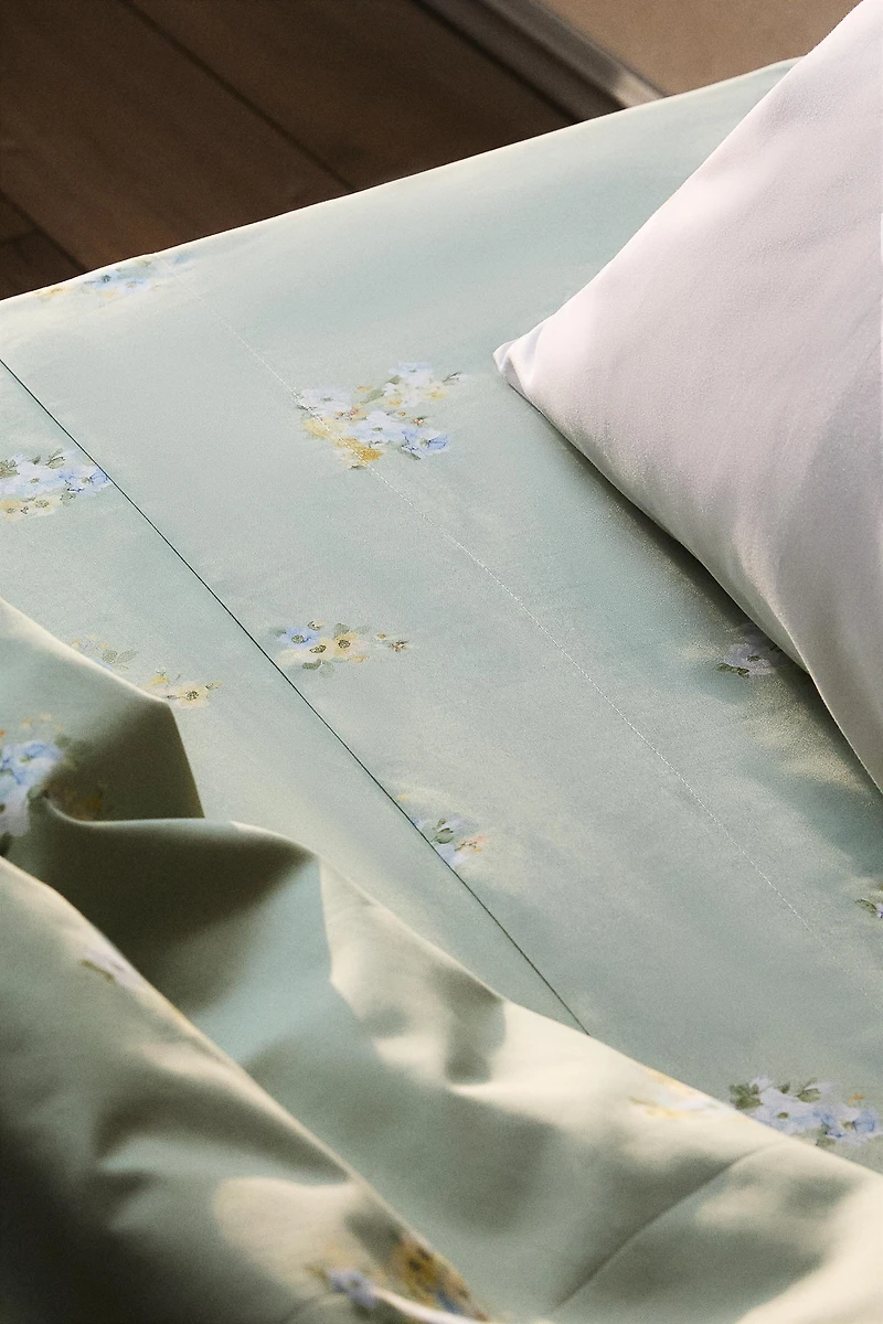 DRAP DE DESSUS SATIN FLEURS SAUVAGES