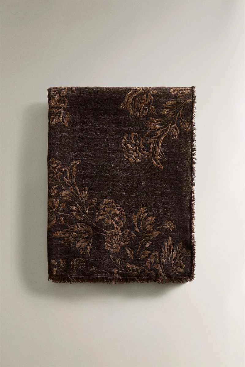 JACQUARD CHENILLE BLANKET
