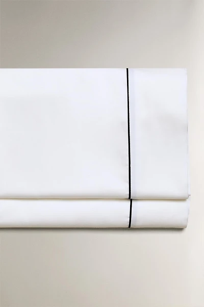 SATEEN FLAT SHEET WITH PIPING