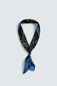 PAISLEY PRINT BANDANA
