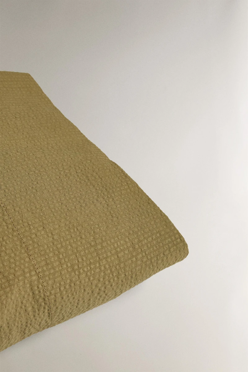 SEERSUCKER PILLOWCASE
