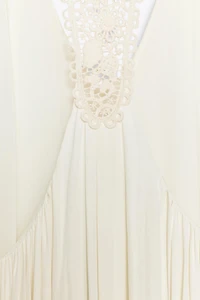 FLOWY DRESS WITH COMBINED BACK