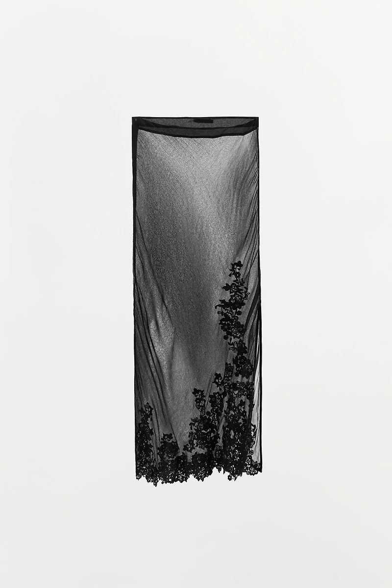 JUPE EN CRÊPE GEORGETTE BRODERIES FLEURIES