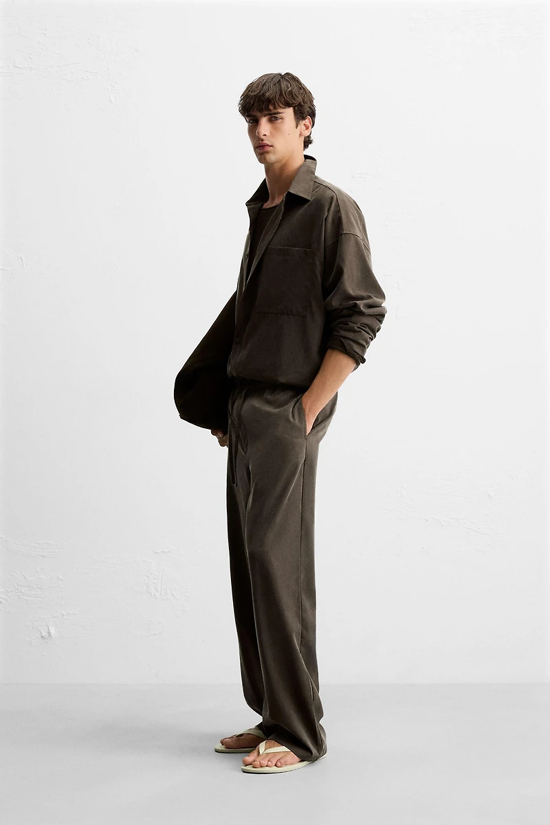 OVERSIZED FIT SHIRT