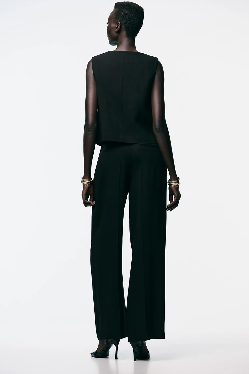 WIDE LEG PLEATED PANTS
