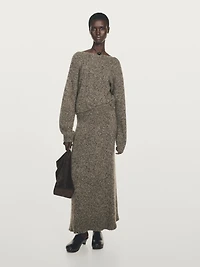 100% cashmere knit boat neck sweater