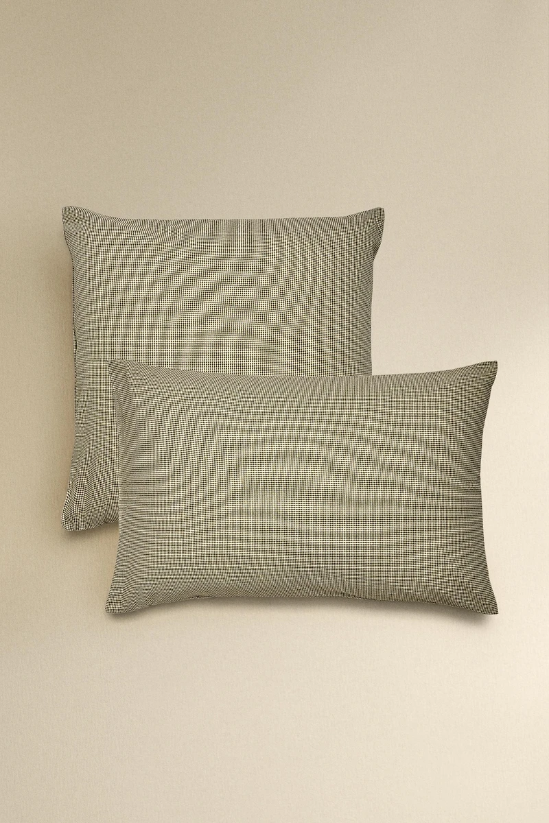 TAIE D’OREILLER FIL TEINT CARREAUX NOËL