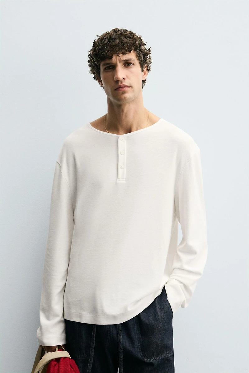 T-SHIRT QUADRILLÉ COL BOUTONNÉ