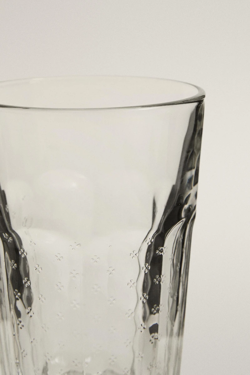 RAISED FLORAL DESIGN GLASS TUMBLER