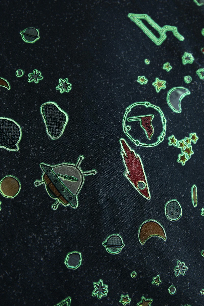 CHILDREN'S REVERSIBLE SPACE PILLOWCASE