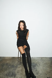 SHORT TOPSTITCH TIE DRESS