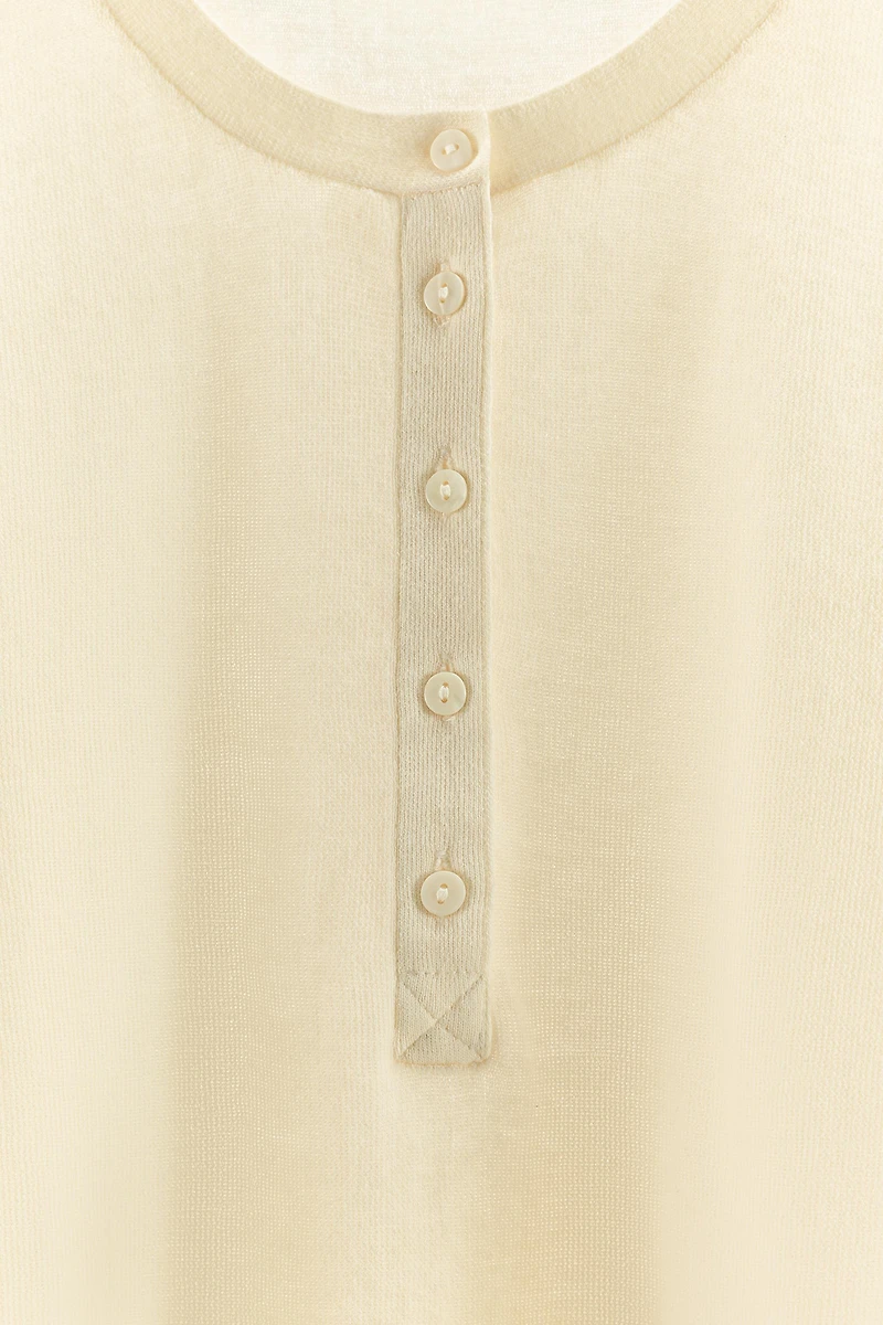 COTTON BUTTON T-SHIRT