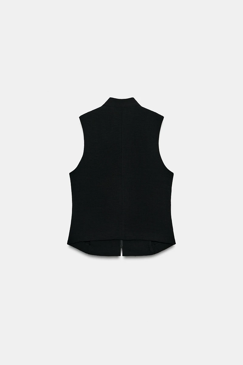 SLEEVELESS BUTTON SHIRT