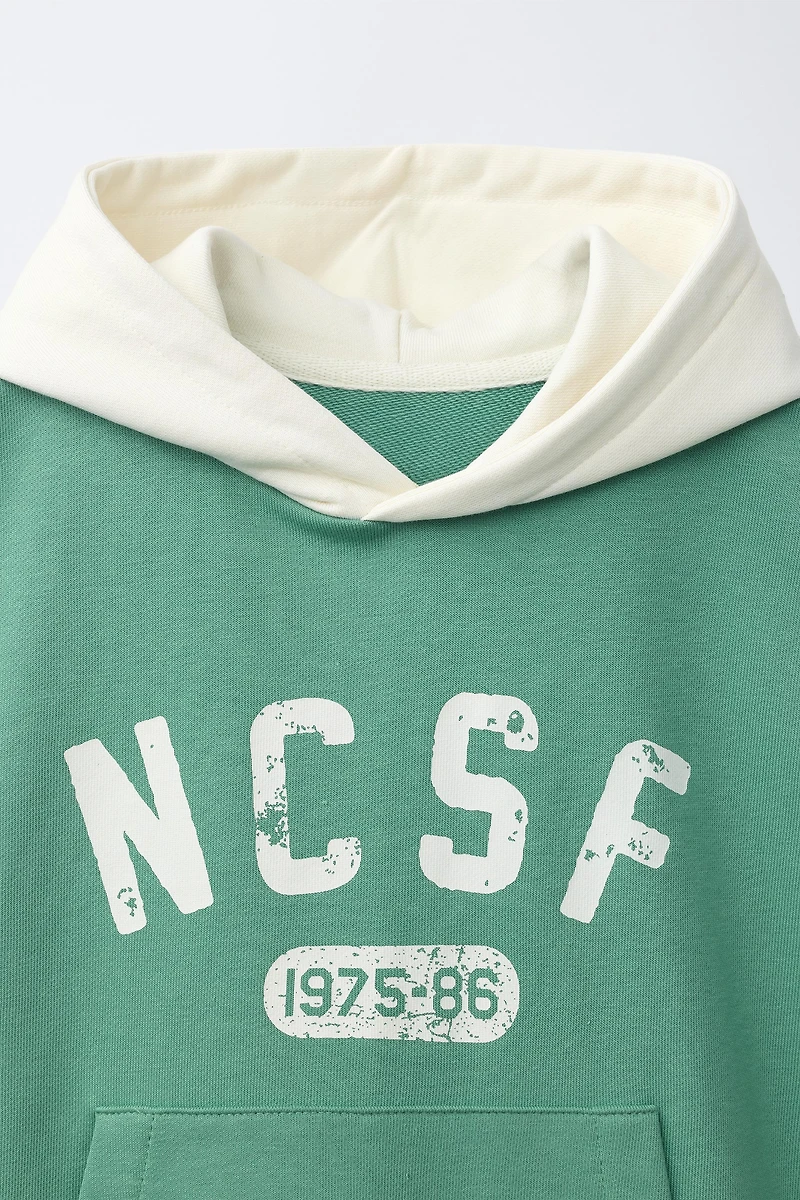 HOODED JOGGING VEST