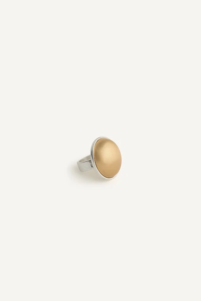 CONTRAST OVAL METAL RING