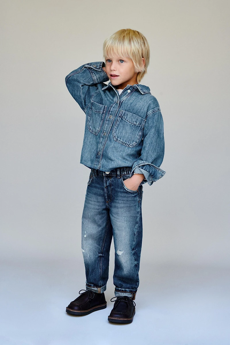 RIPPED BAGGY JEANS