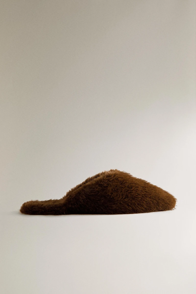 FAUX FUR MULE SLIPPERS