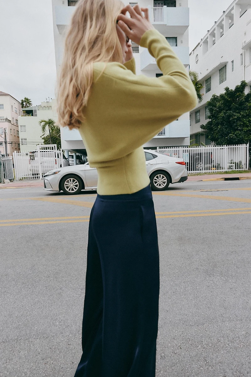 PULL EN MAILLE COL V