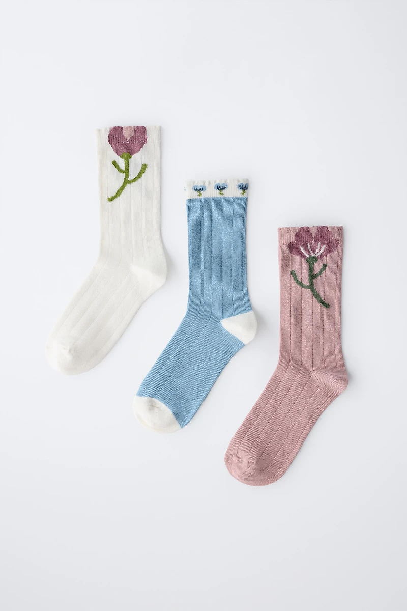 LOT DE TROIS PAIRES CHAUSSETTES FLEURS
