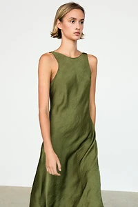 Flowing midi dress