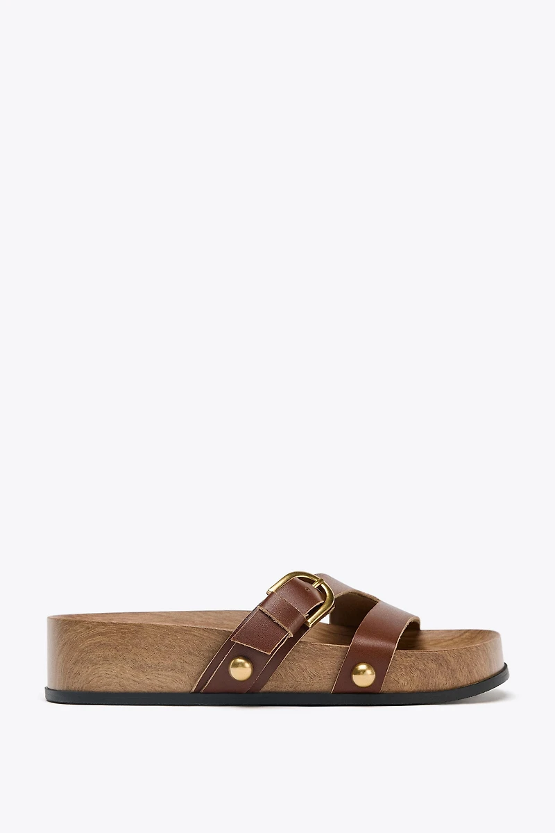 LEATHER STRAPPY PLATFORM SANDALS