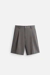 PLEATED RELAXED FIT SHORTS