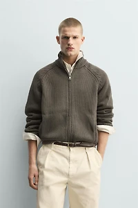 GILET EN MAILLE EFFET DÉLAVÉ