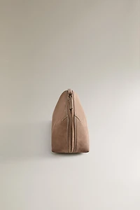 NUBUCK LEATHER WASH BAG