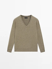 Knit 100% cashmere V-neck sweater