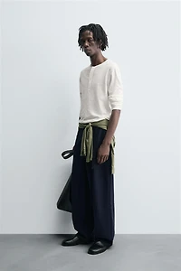 BUTTON NECK T-SHIRT